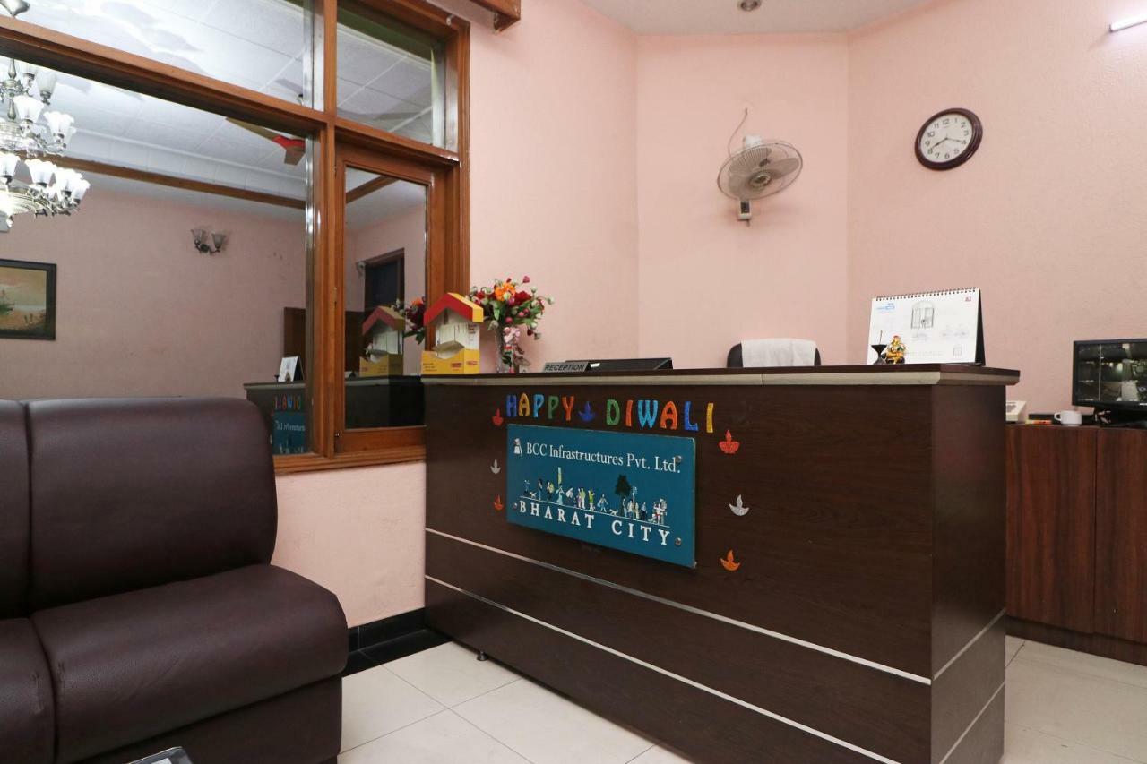 Oyo 24672 Bharat Guest House Delhi (National Capital Territory of India) Exterior foto