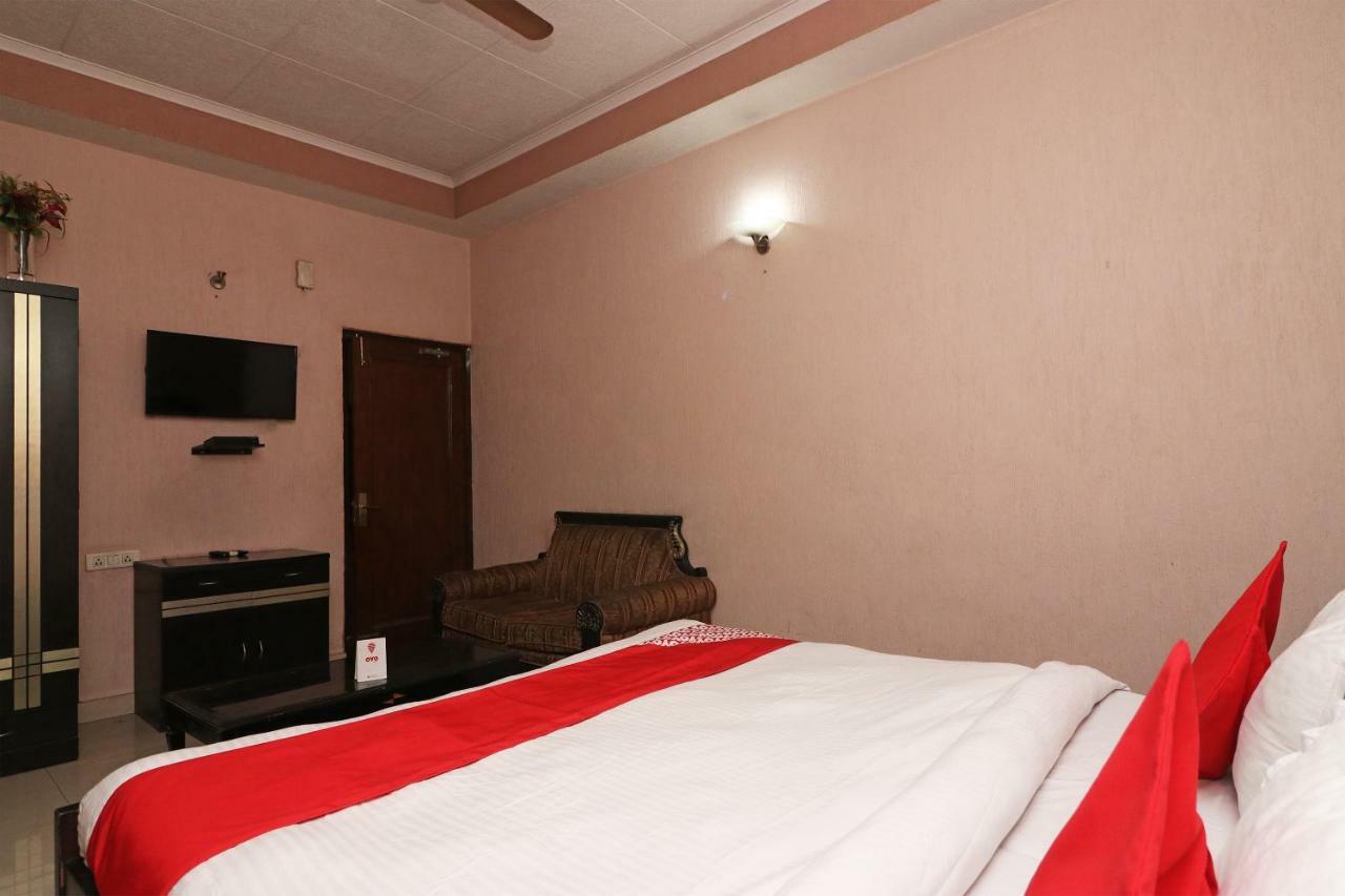 Oyo 24672 Bharat Guest House Delhi (National Capital Territory of India) Exterior foto
